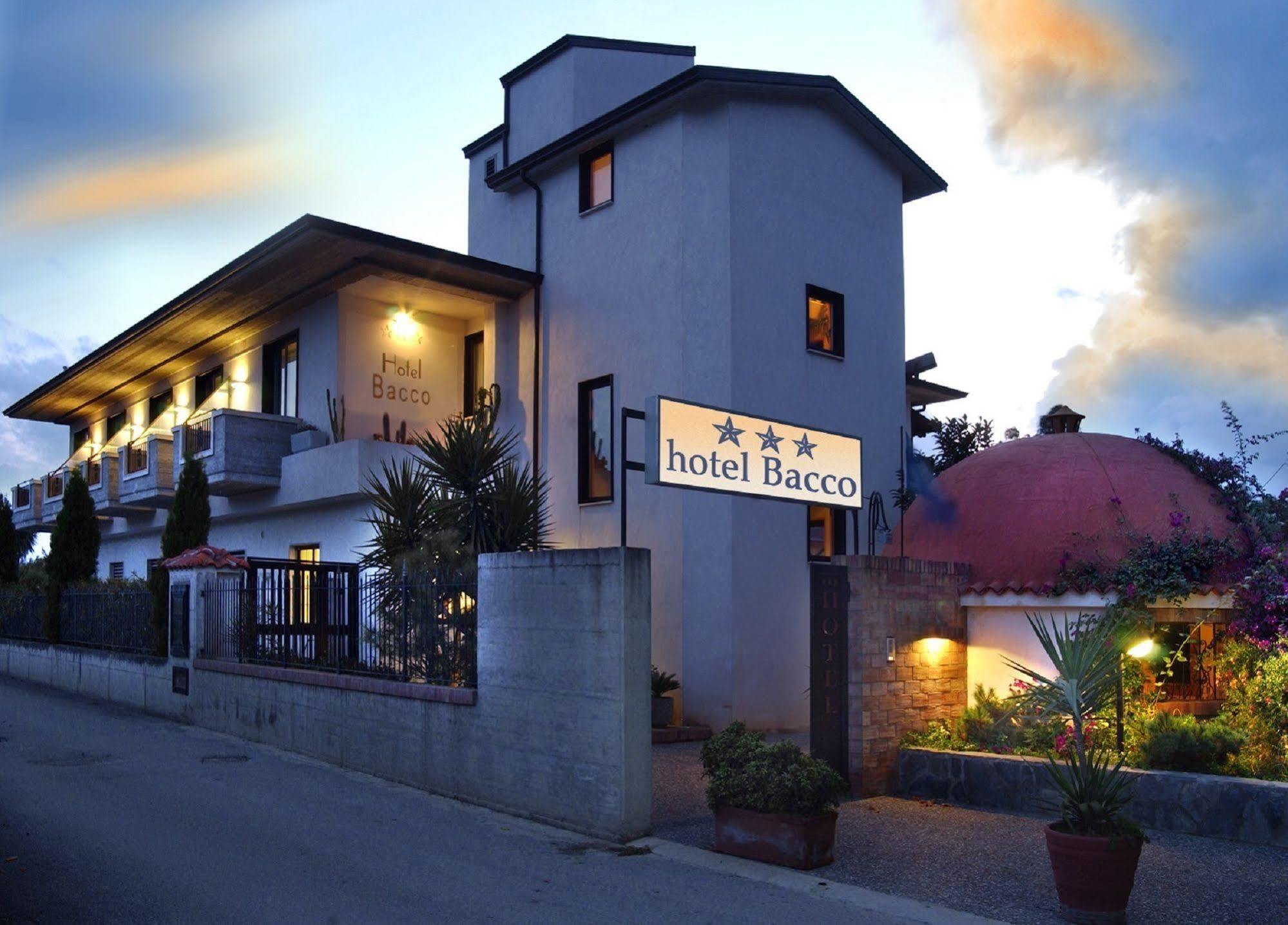 Hotel Bacco Ascea Exterior foto